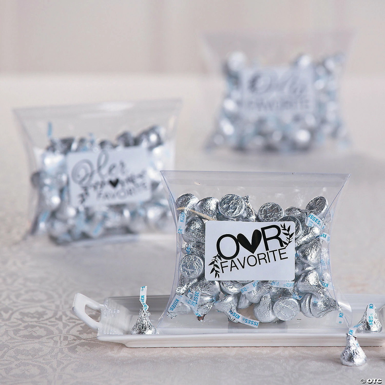 Brand new 🧨 Hershey’s® Kisses® Chocolate 🍬 Candy - 400 Pc. 🔔 2 Brand new 🧨 Hershey’s® Kisses® Chocolate 🍬 Candy - 400 Pc. 🔔 - Image 2